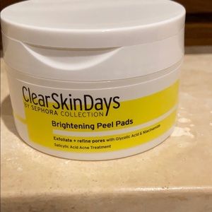 Clear Skin Acne Pads by Sephora